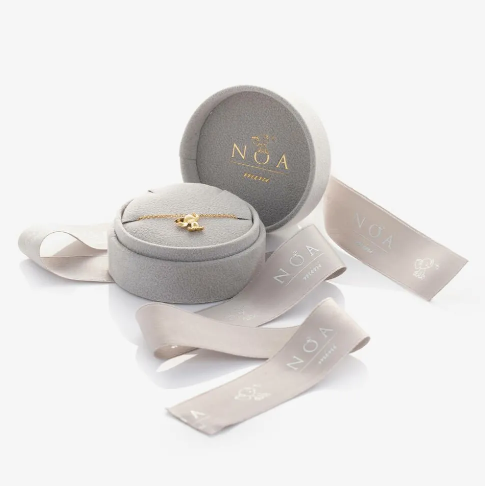 18kt Yellow Gold Diamond Elephant Bracelet