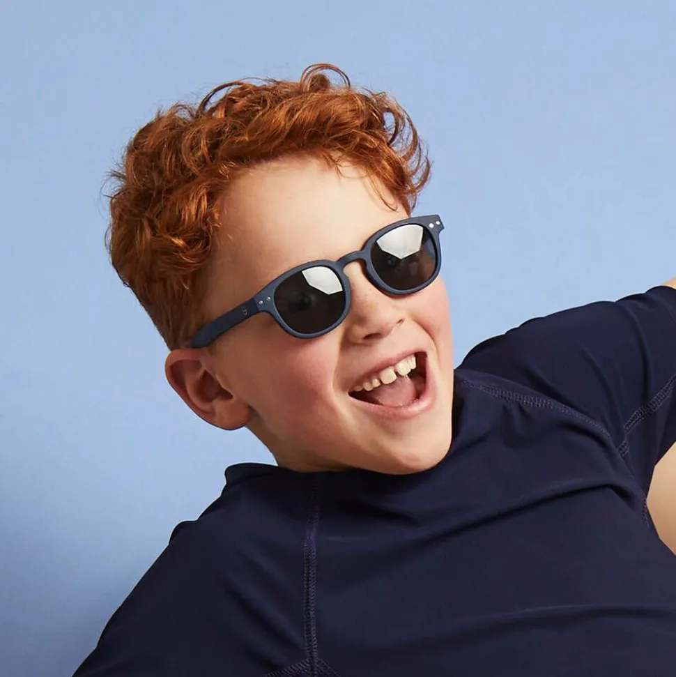 Navy Blue UV Protective Sunglasses