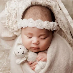 Off-White Floral Headband