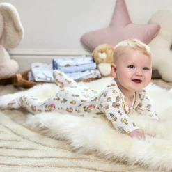 Pink Velvet Star Decorative Pillow (57cm)