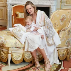 White Carousel Swaddle (98cm)