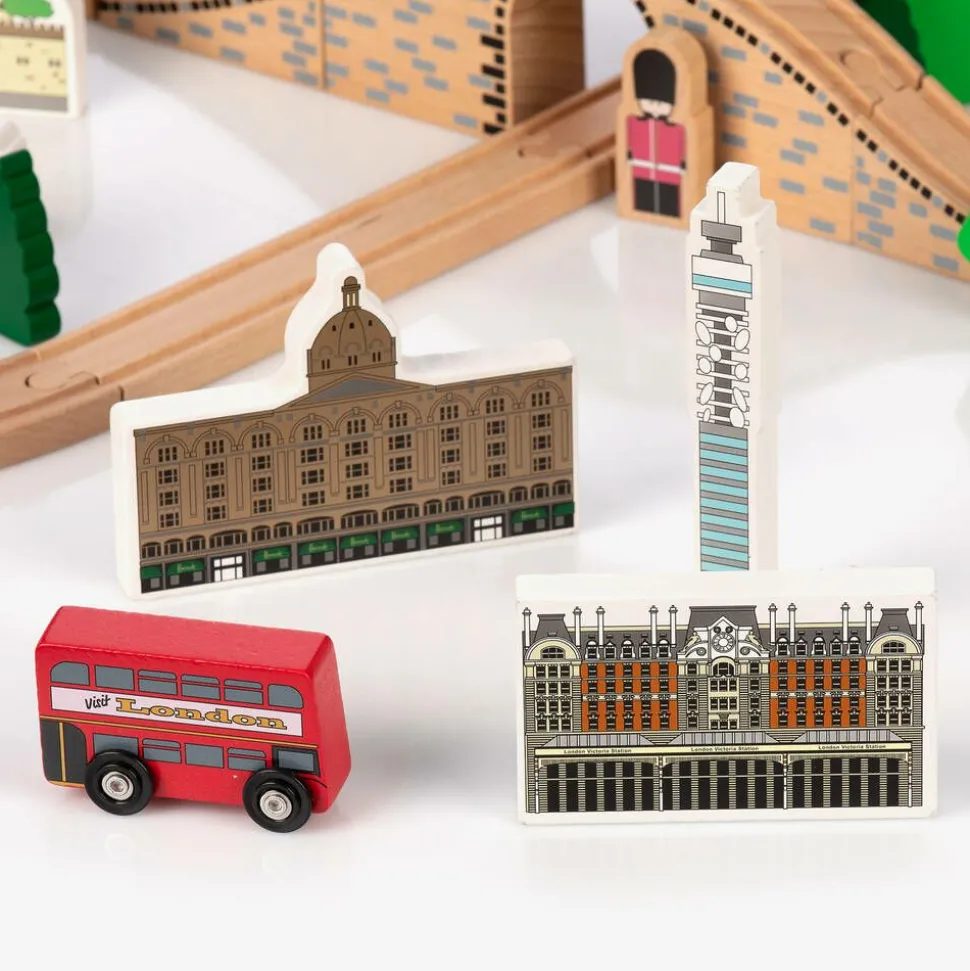 Wooden City of London Train Set (104cm)