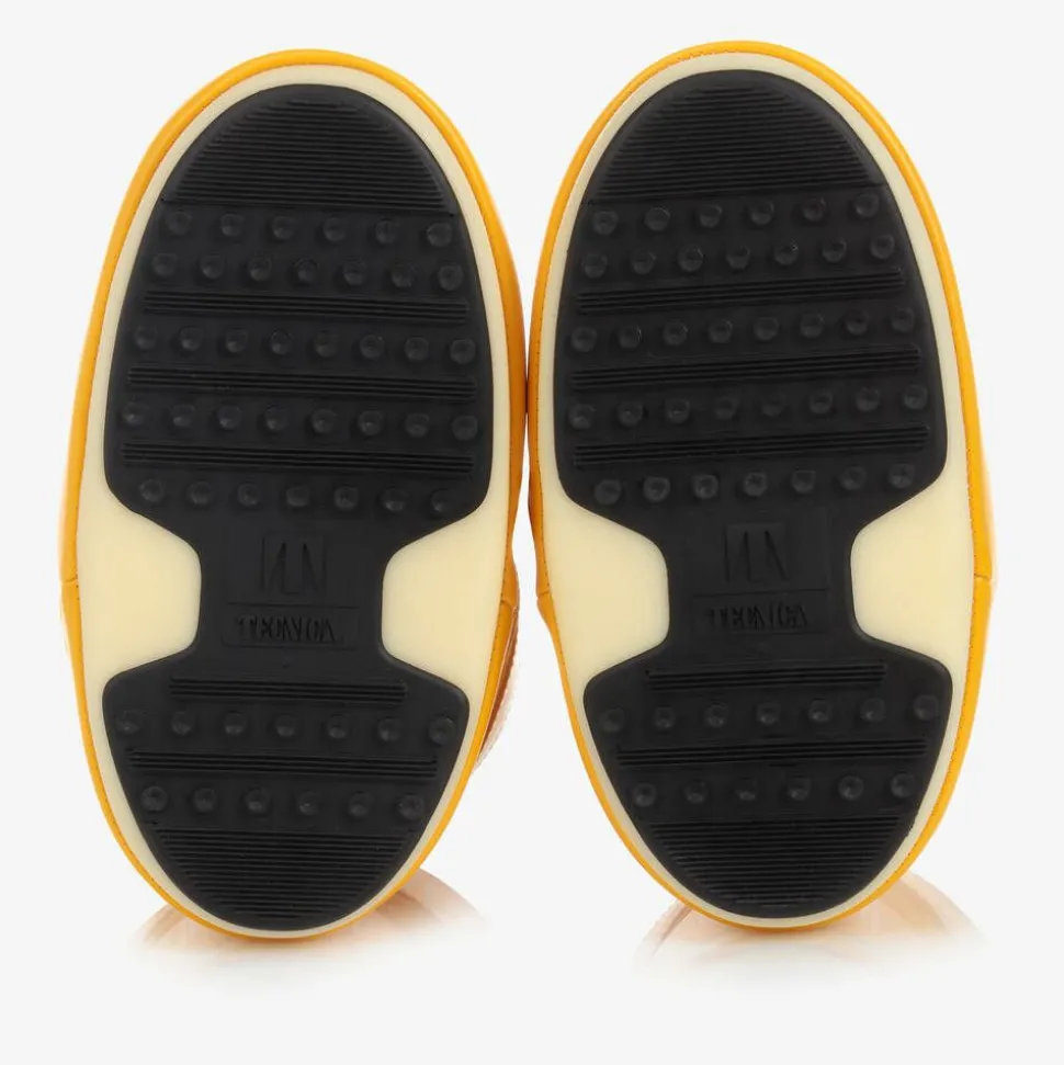 Yellow Logo Short Snow Boots